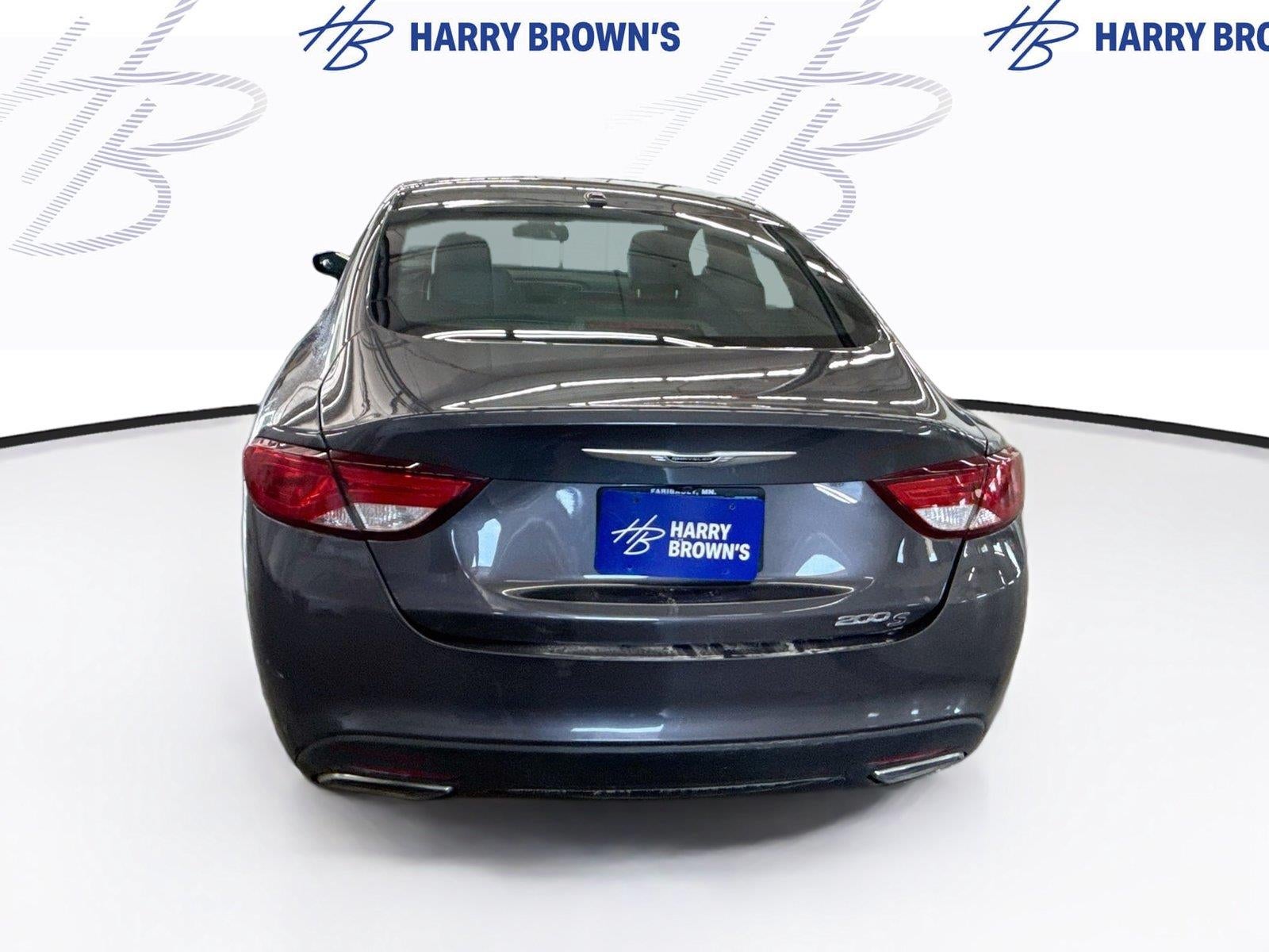 2015 Chrysler 200 S