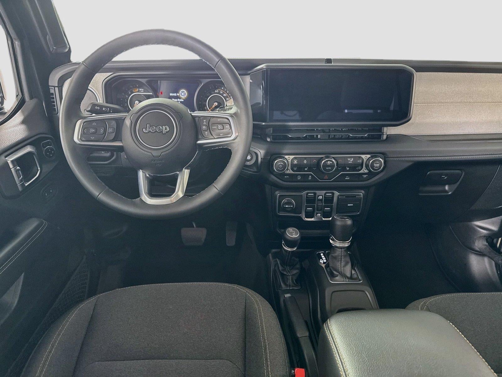 2025 Jeep Wrangler Sahara