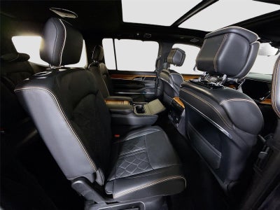 2022 Jeep Grand Wagoneer Series III