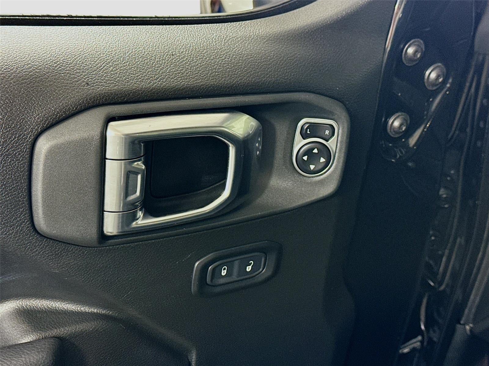 2025 Jeep Gladiator Willys