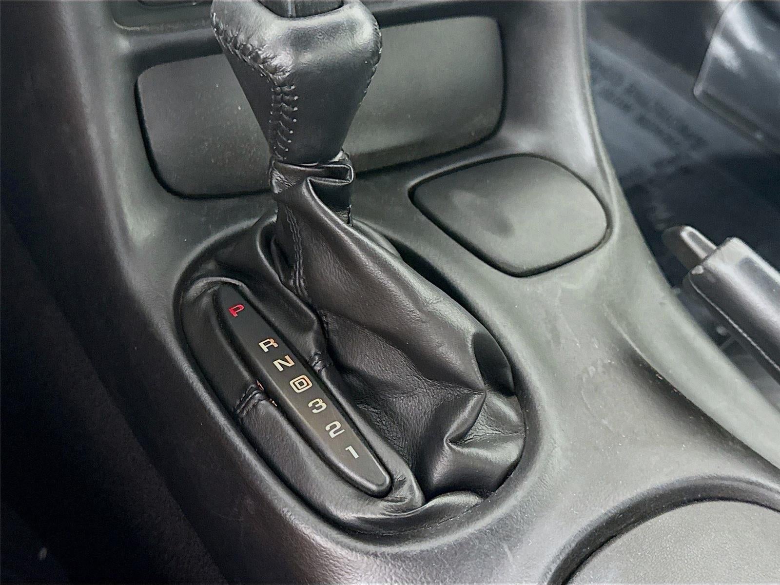 2004 Chevrolet Corvette Base