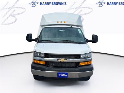 2025 Chevrolet Express Cutaway 3500 1WT