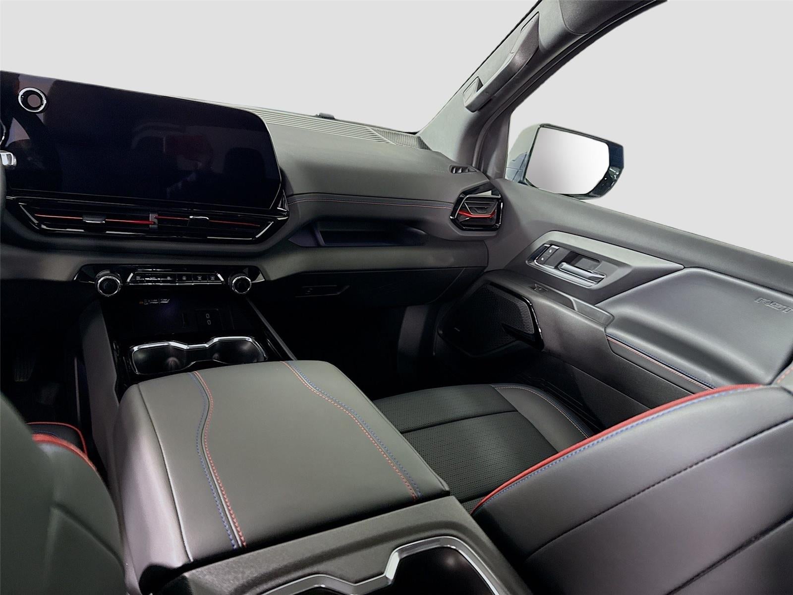 2025 Chevrolet Silverado EV RST - Max Range