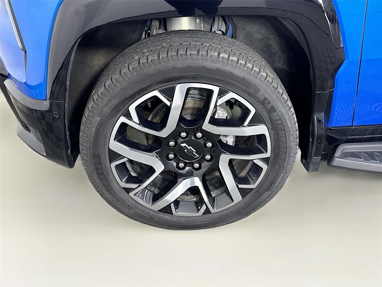 2025 Chevrolet Silverado EV RST - Max Range