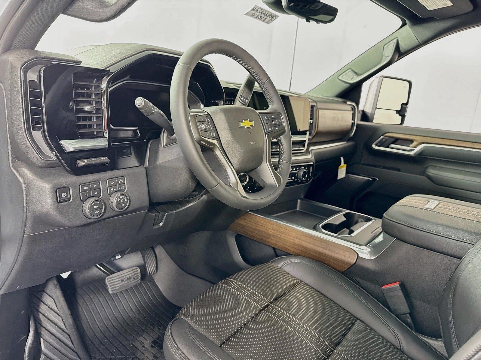 2026 Chevrolet Silverado 3500 HD High Country
