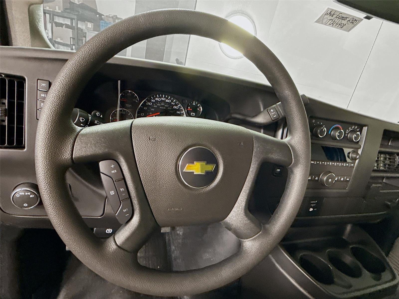 2026 Chevrolet Express Cargo 1WT