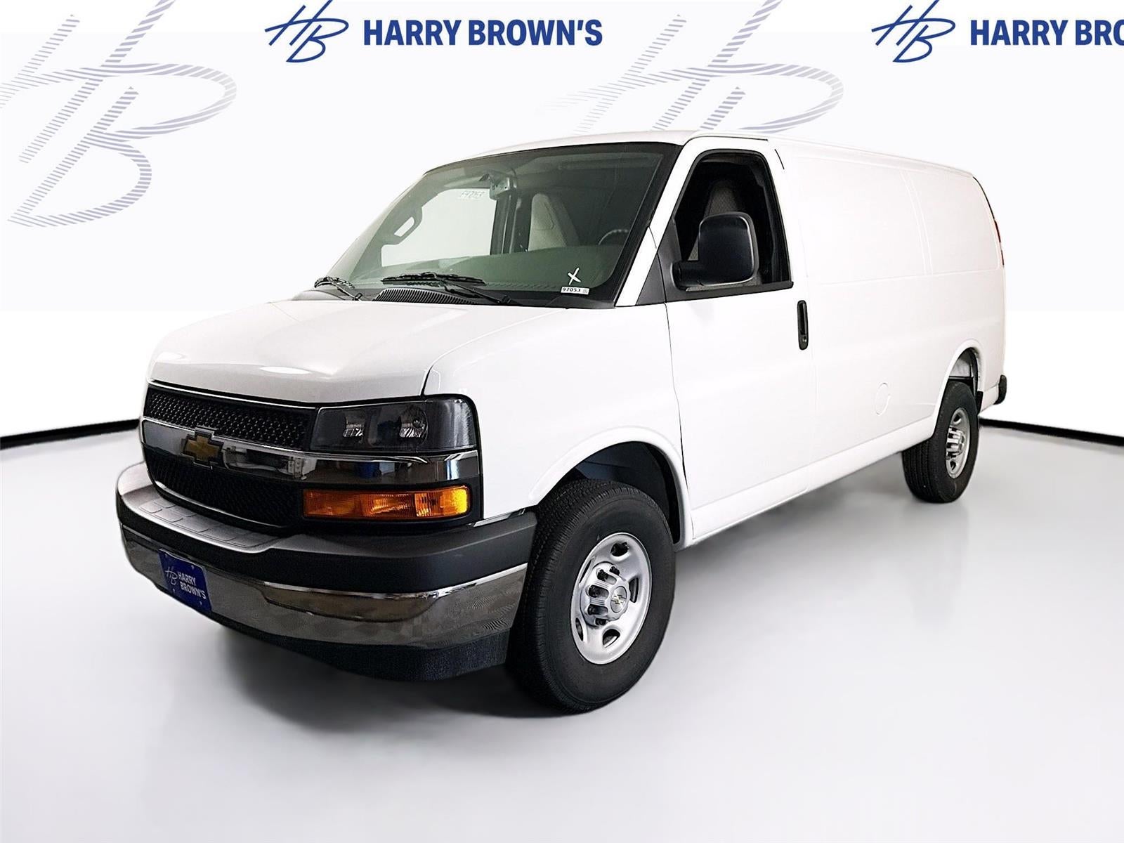 2026 Chevrolet Express Cargo 1WT