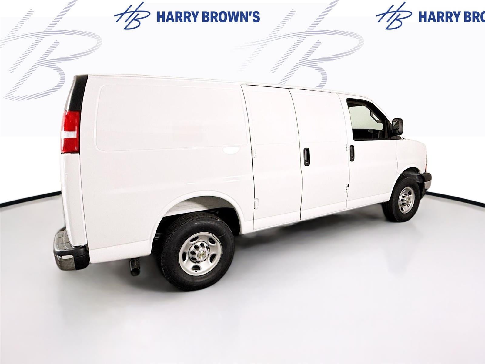 2026 Chevrolet Express Cargo 1WT