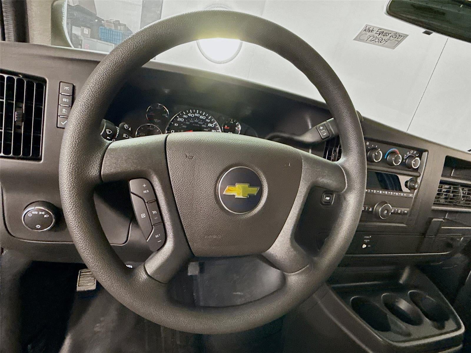 2026 Chevrolet Express Cargo 1WT