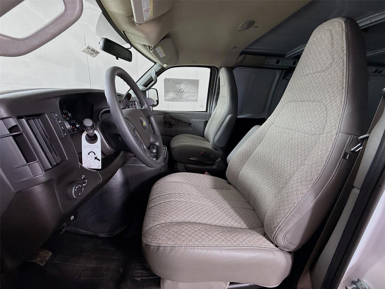 2026 Chevrolet Express Cargo 1WT