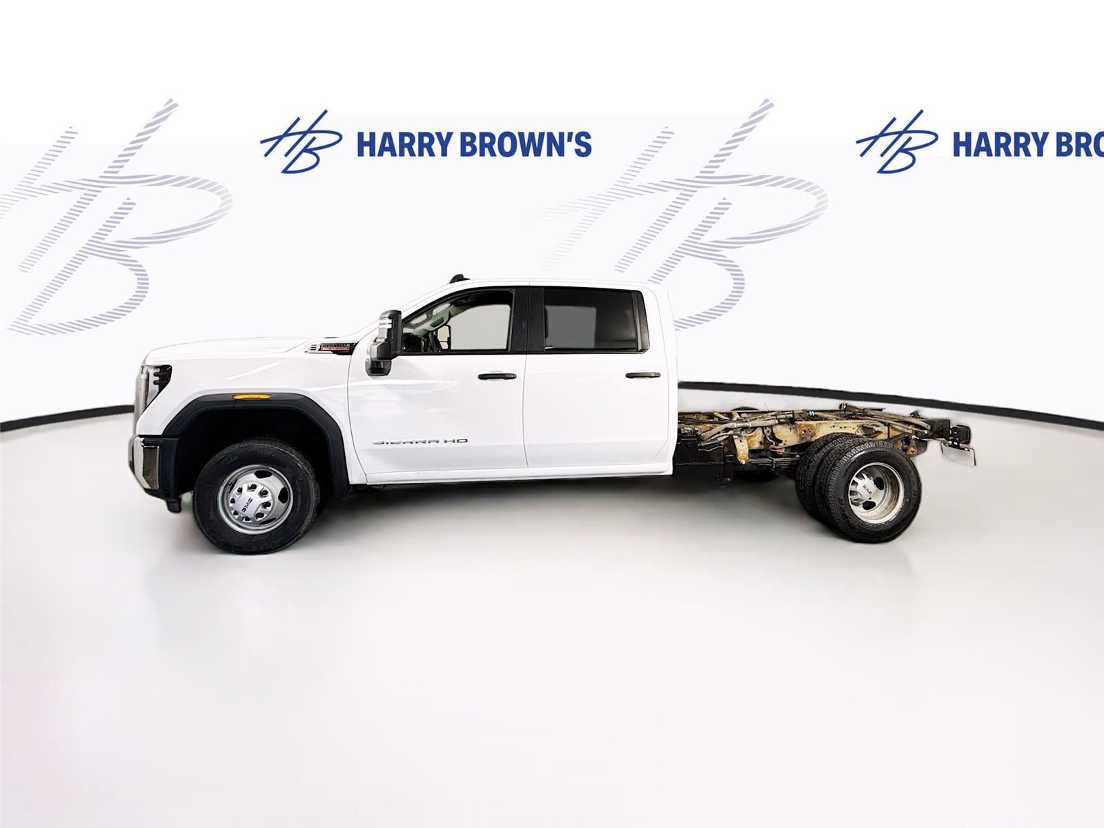 2024 GMC Sierra 3500 HD Chassis Cab Pro