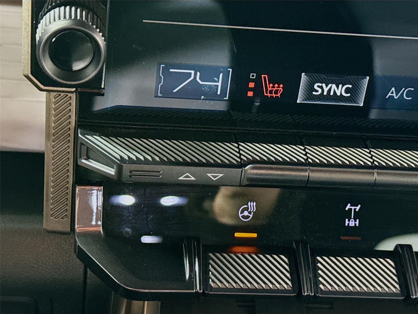 2024 GMC HUMMER EV SUV 2X