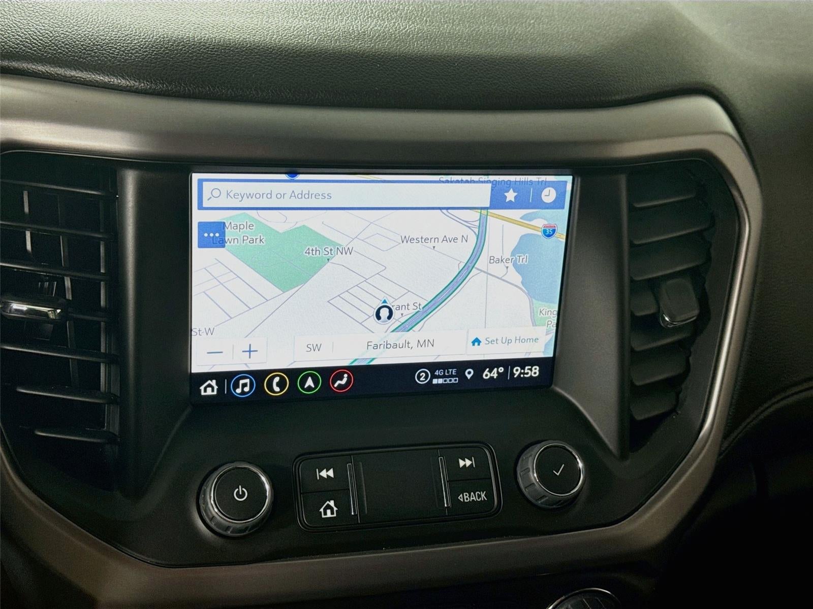 2023 GMC Acadia AT4