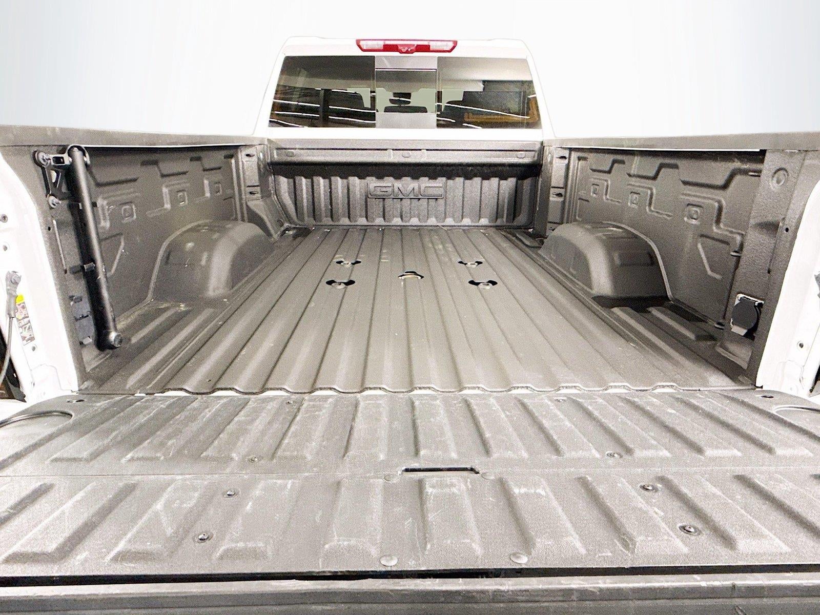 2025 GMC Sierra 3500 HD AT4