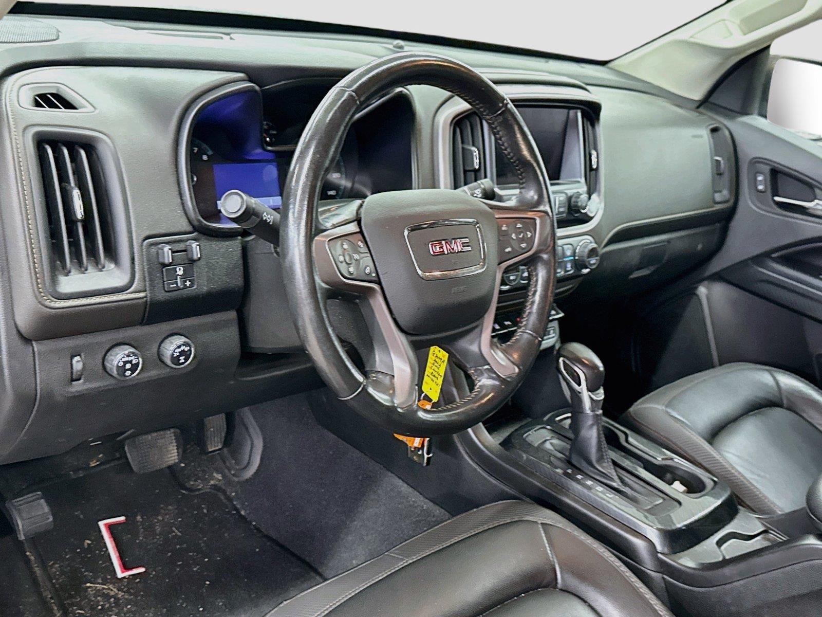 2022 GMC Canyon 4WD AT4 w/Leather