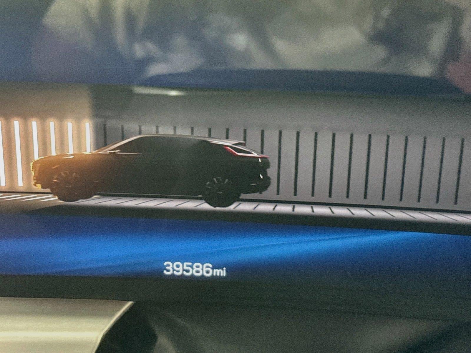 2024 Cadillac LYRIQ Luxury 1