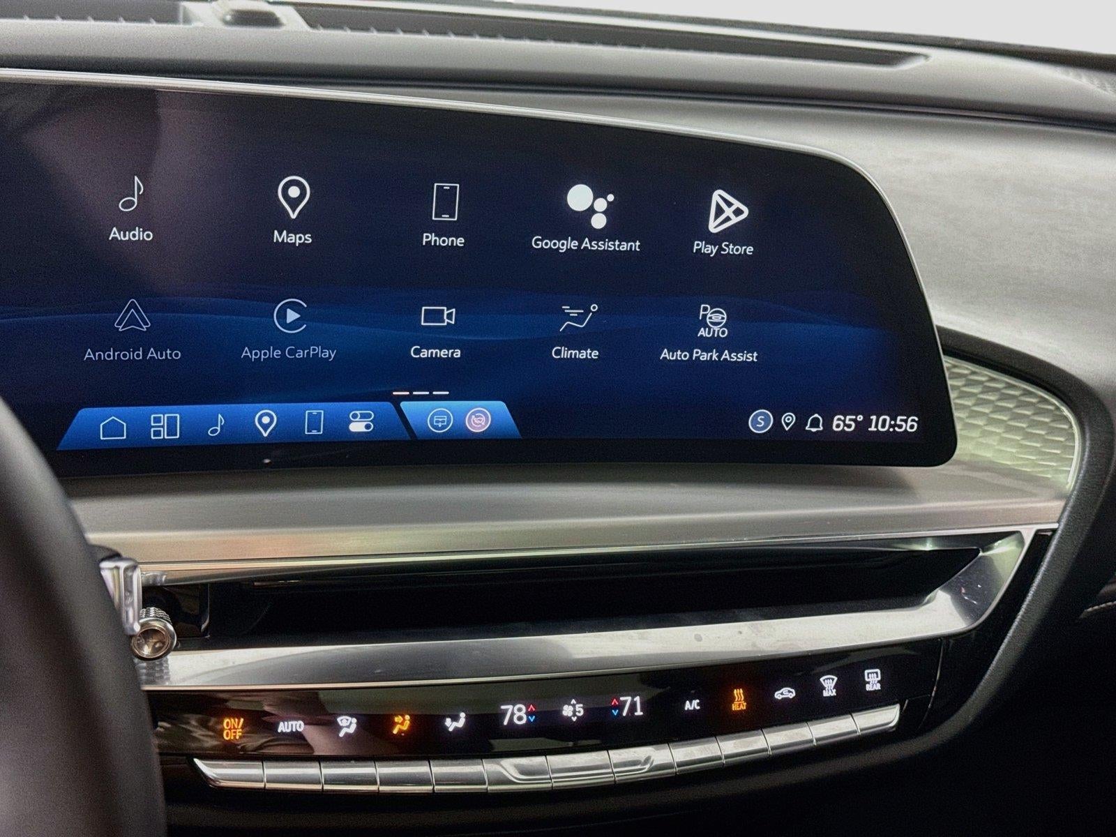 2024 Cadillac LYRIQ Luxury 1