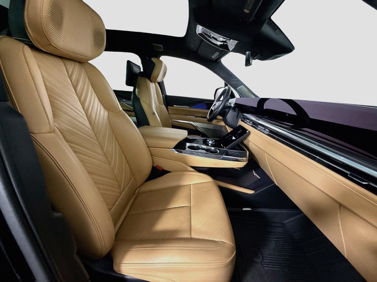 2025 Cadillac ESCALADE IQ Sport 2