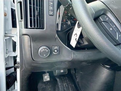 2025 Chevrolet Express Cutaway 3500 1WT