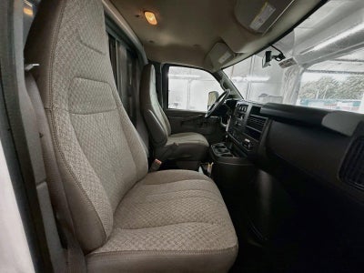 2026 Chevrolet Express Cutaway 3500 1WT