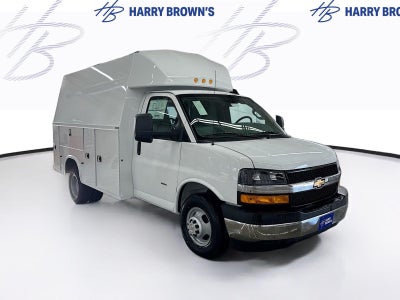 2026 Chevrolet Express Cutaway 3500 1WT