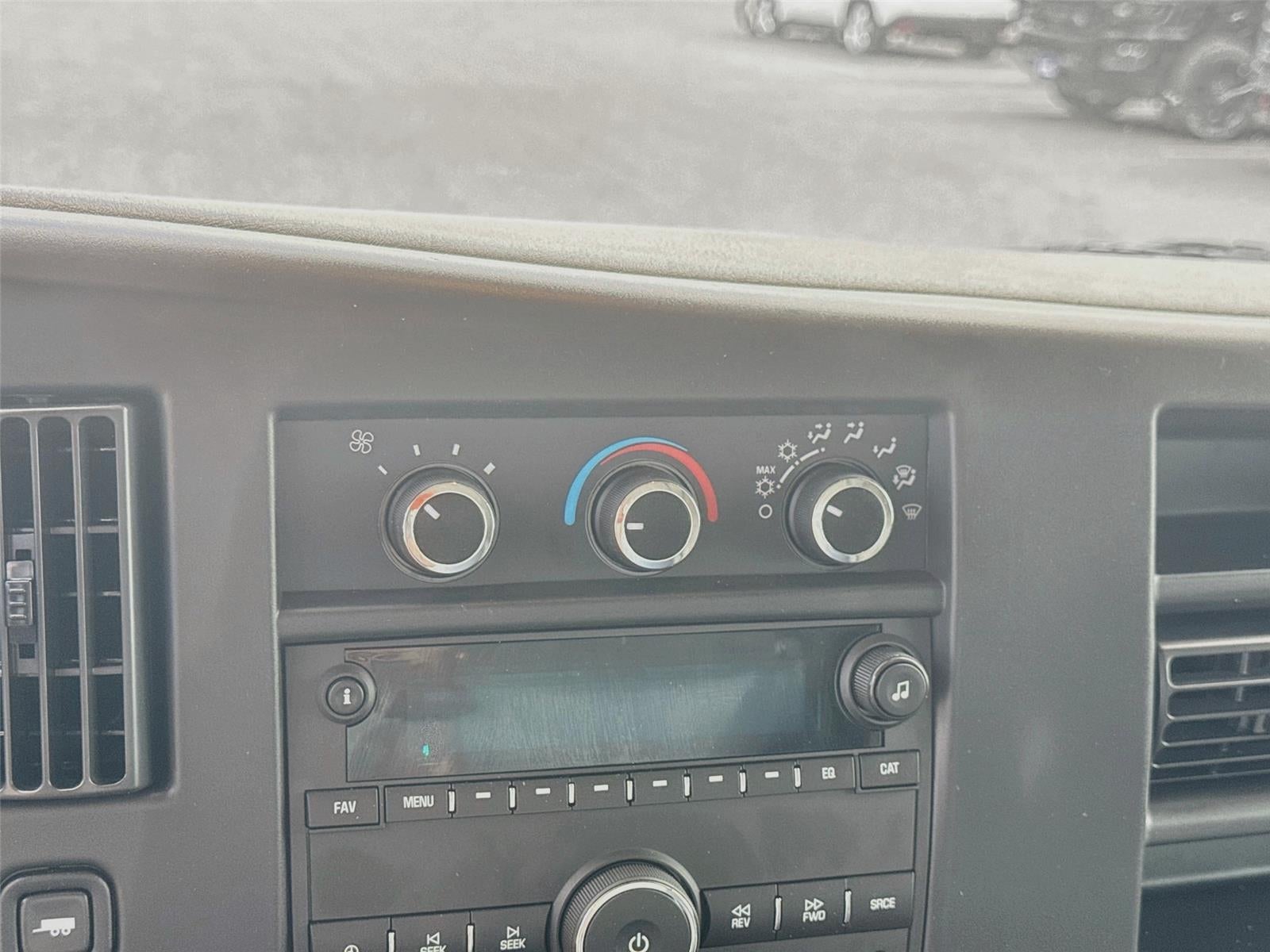 2025 Chevrolet Express Cutaway 4500 2WT