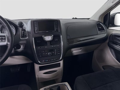 2011 Chrysler Town & Country Touring
