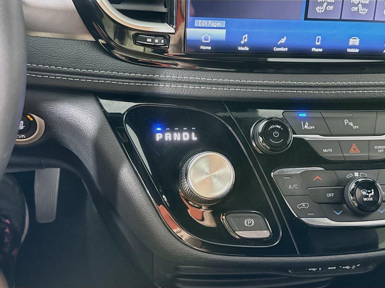 2025 Chrysler Pacifica Hybrid Select