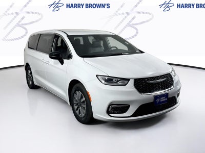 2025 Chrysler Pacifica Hybrid Select