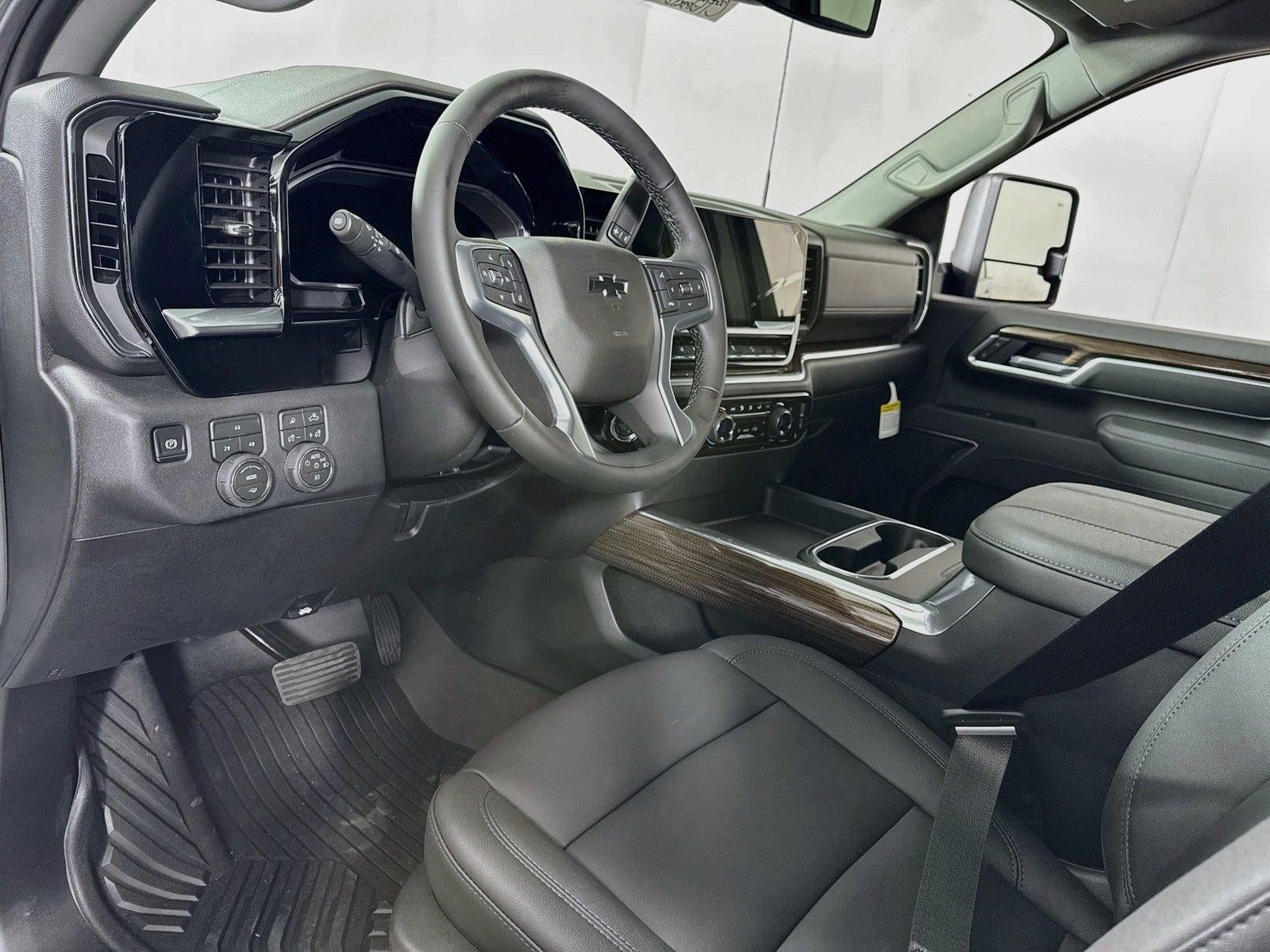 2026 Chevrolet Silverado 3500 HD LT