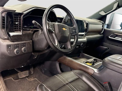 2025 Chevrolet Silverado 3500 HD High Country
