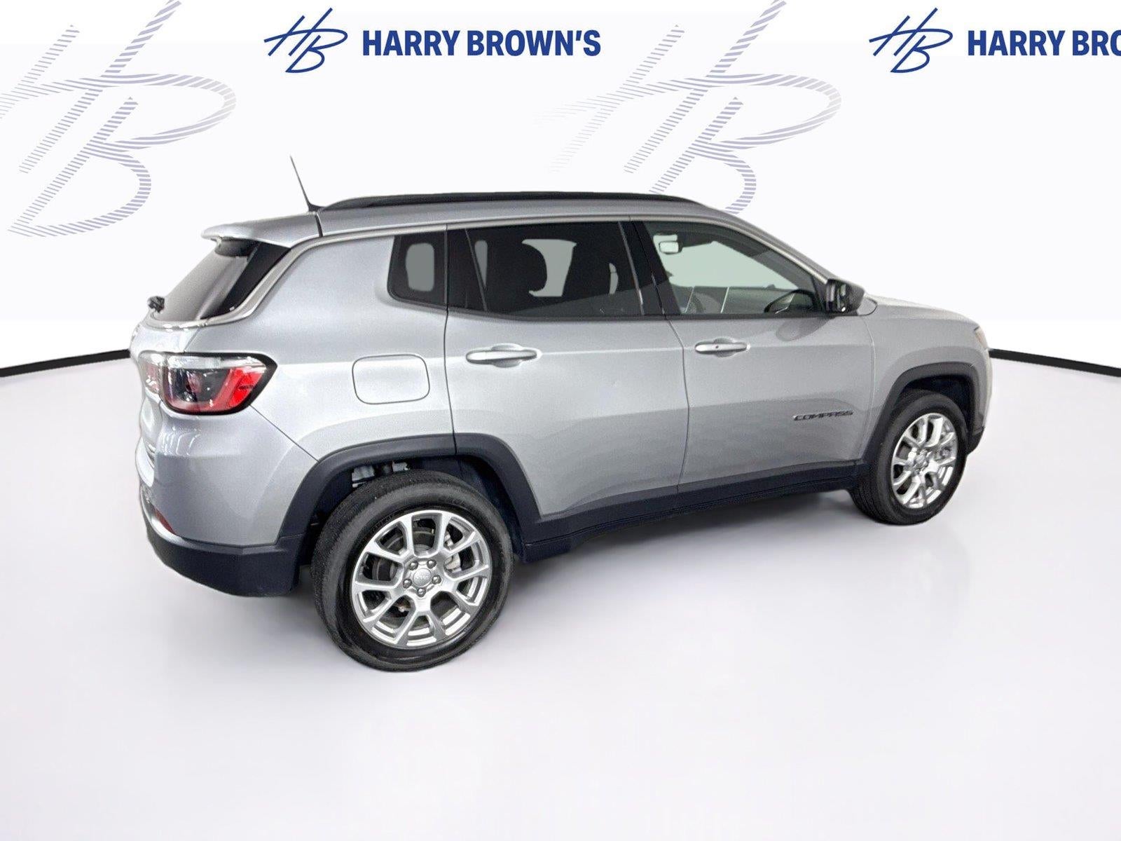 2023 Jeep Compass Latitude Lux