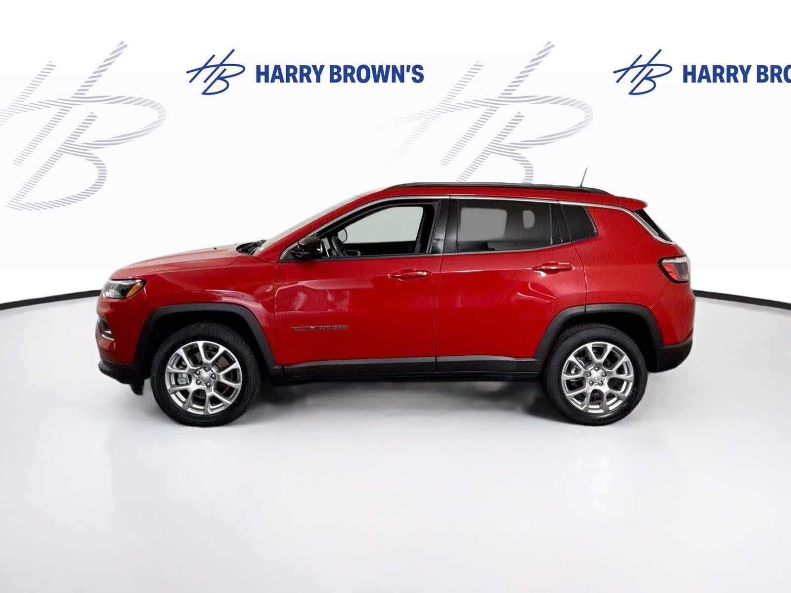 2023 Jeep Compass Latitude Lux