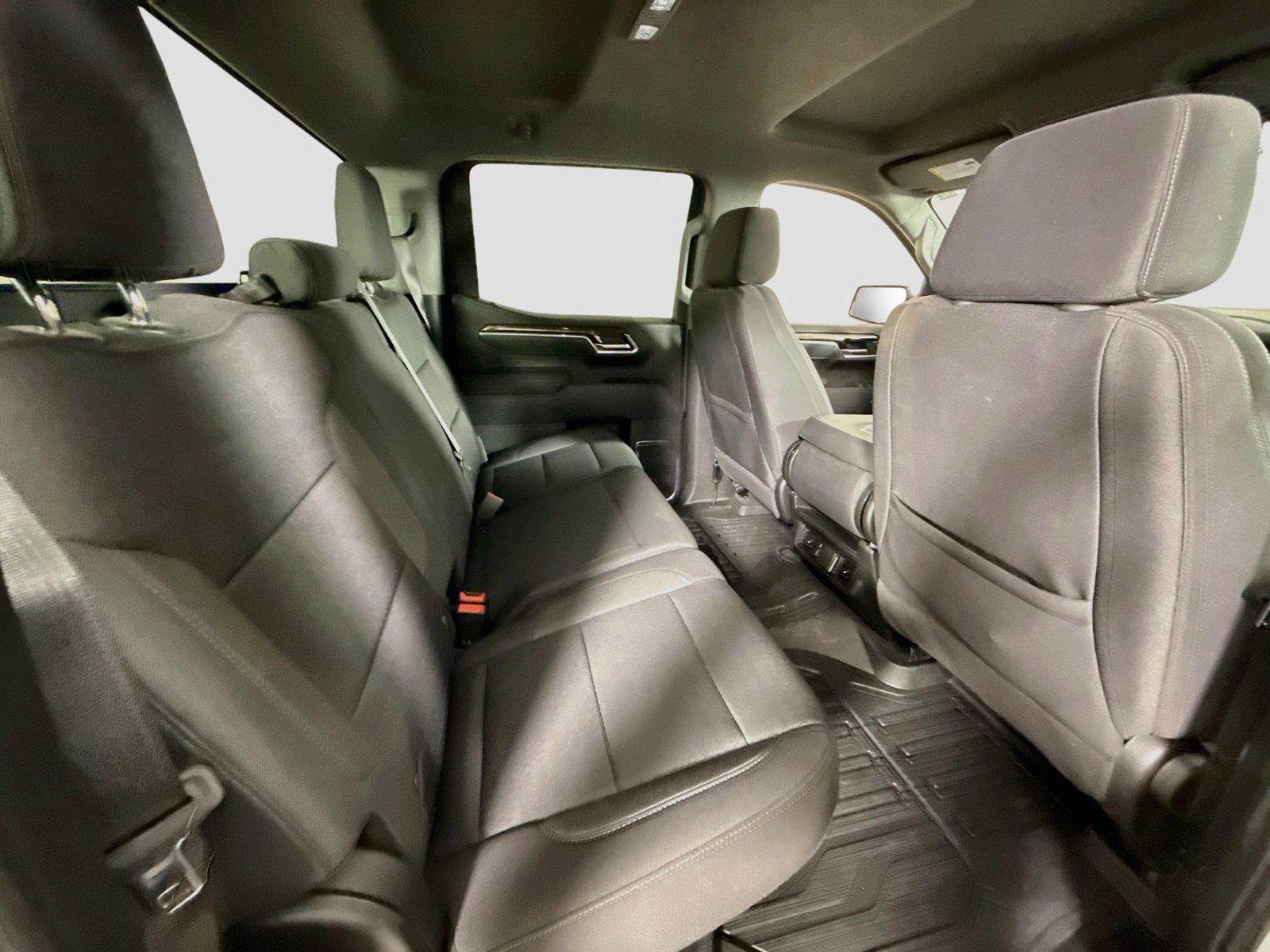 2025 GMC Sierra 1500 SLE