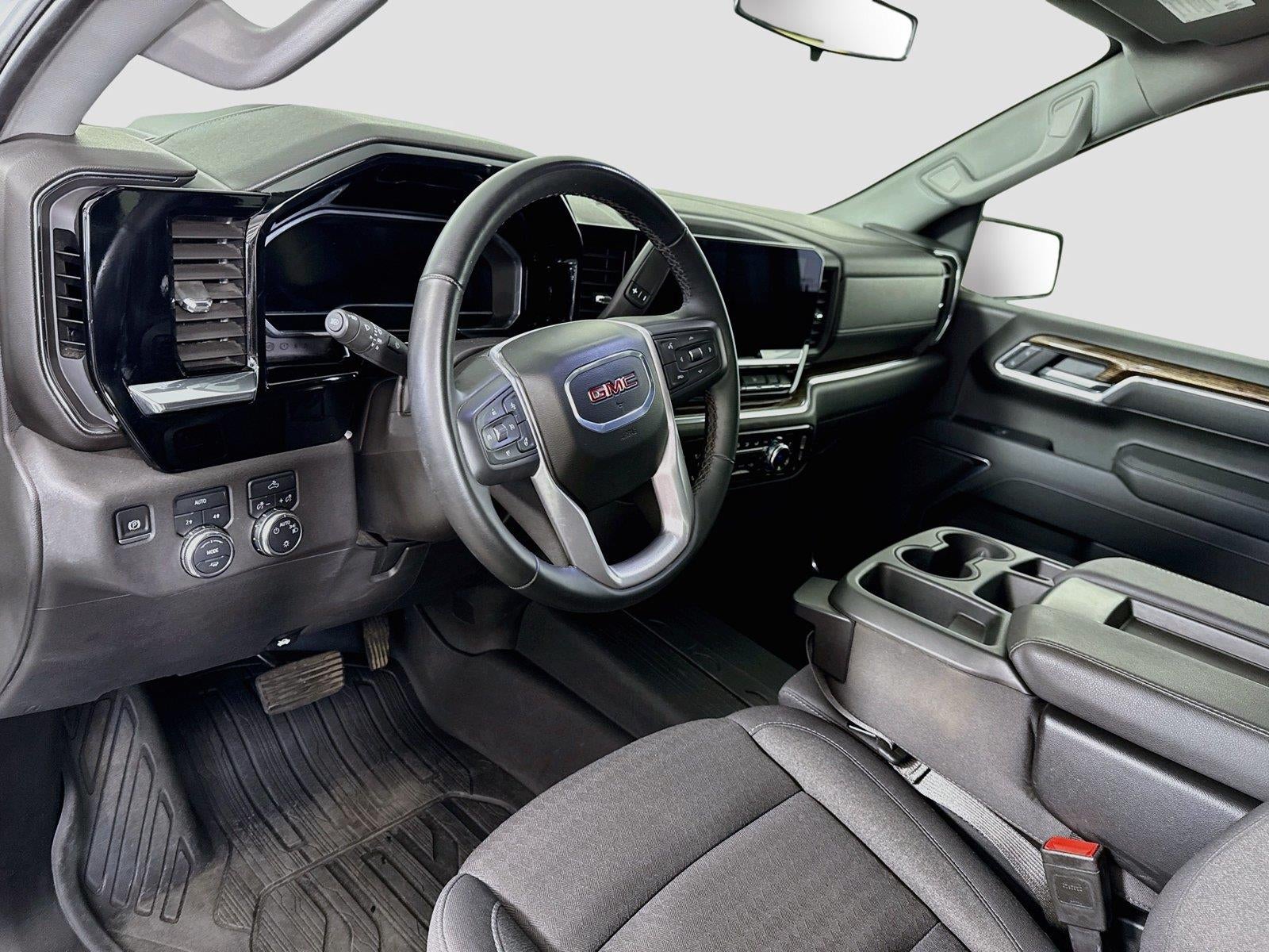2025 GMC Sierra 1500 SLE