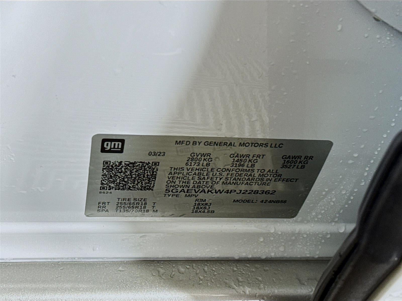 2023 Buick Enclave Essence