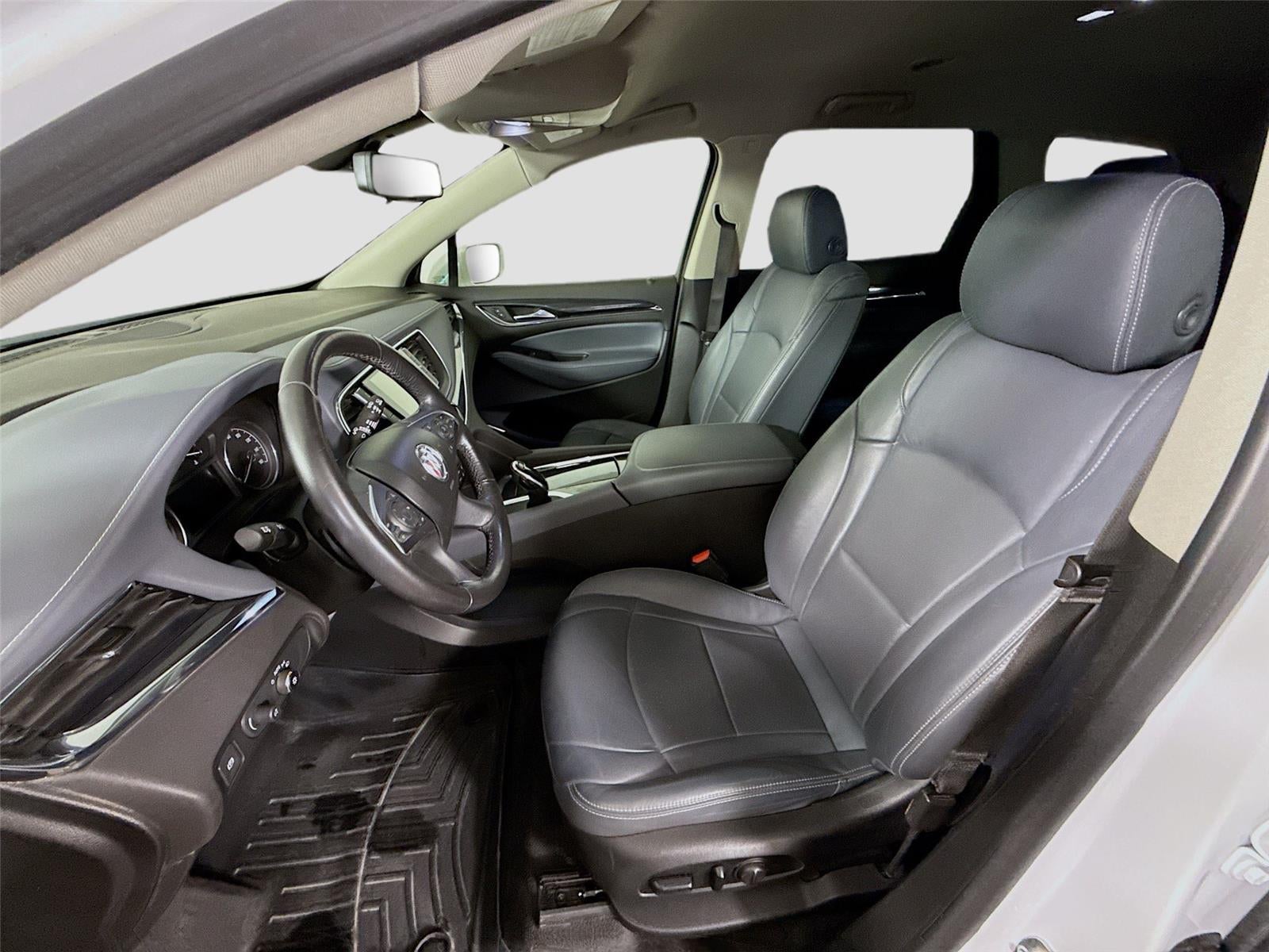 2020 Buick Enclave Essence