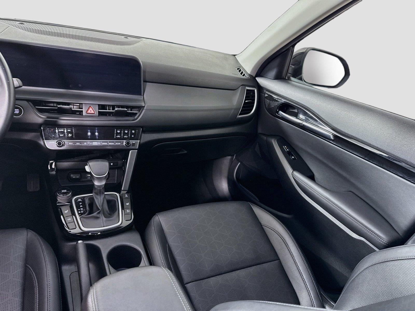 2024 Kia Seltos EX