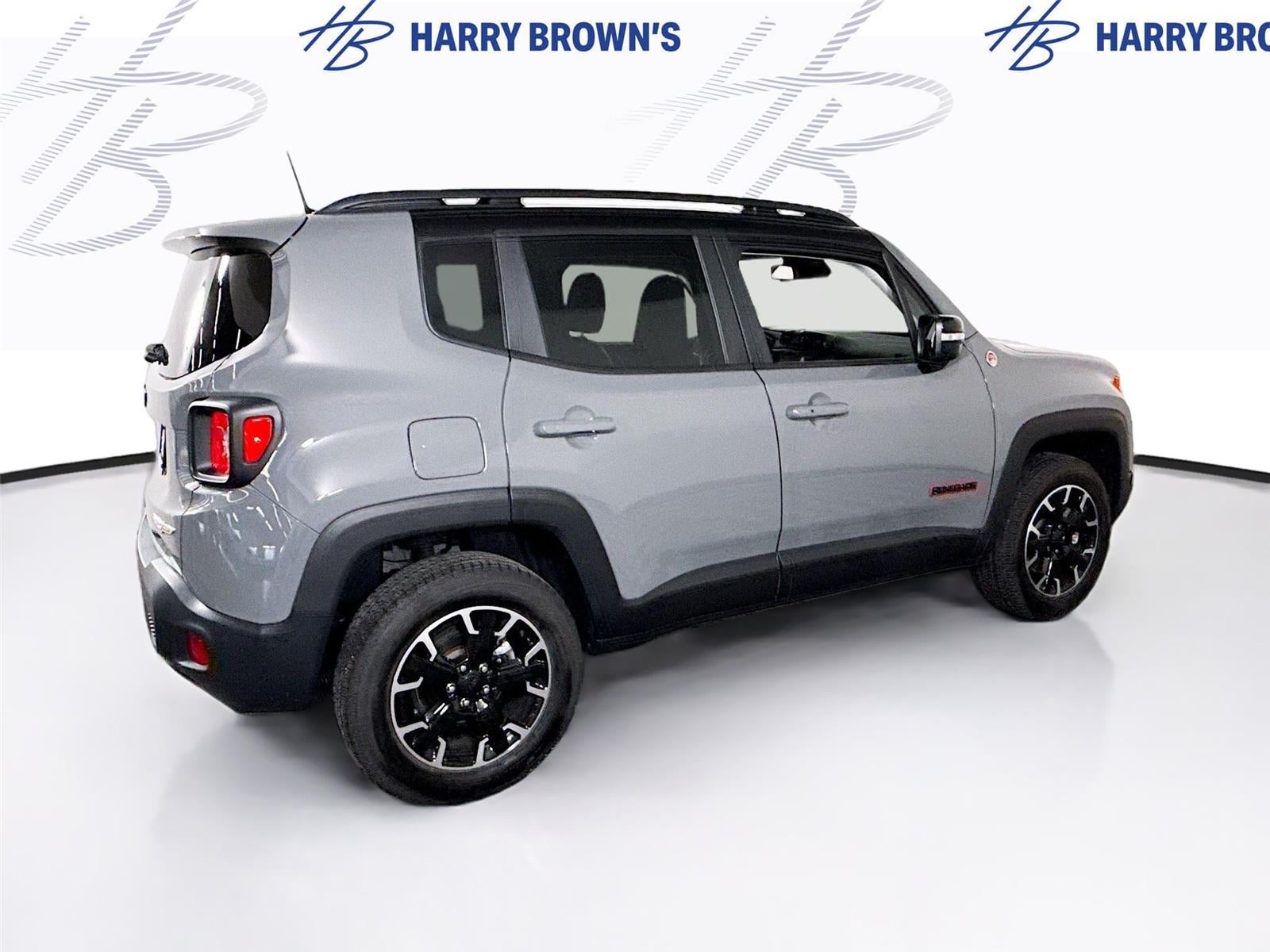2023 Jeep Renegade Trailhawk