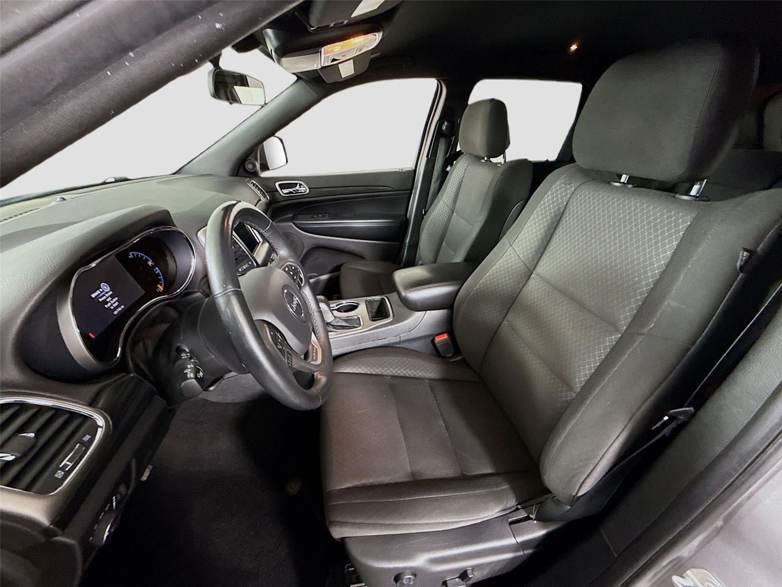 2019 Jeep Grand Cherokee Laredo E