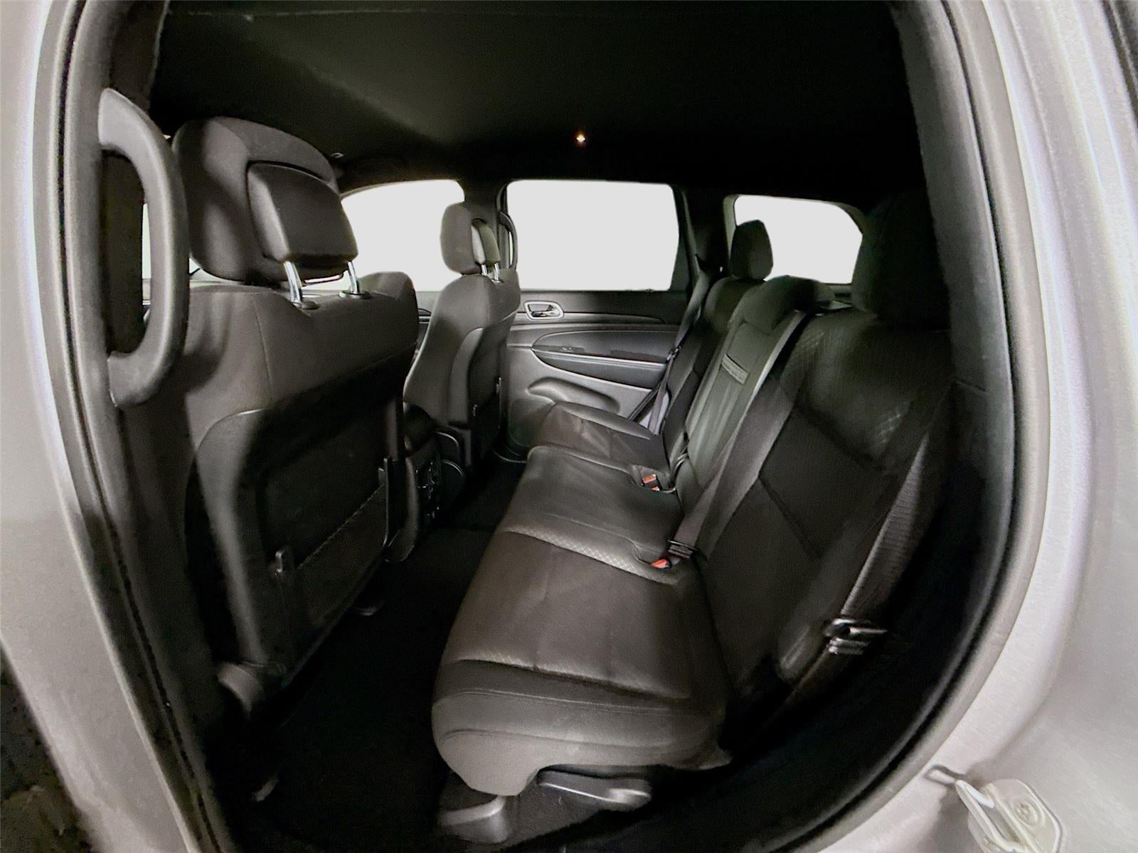 2019 Jeep Grand Cherokee Laredo E