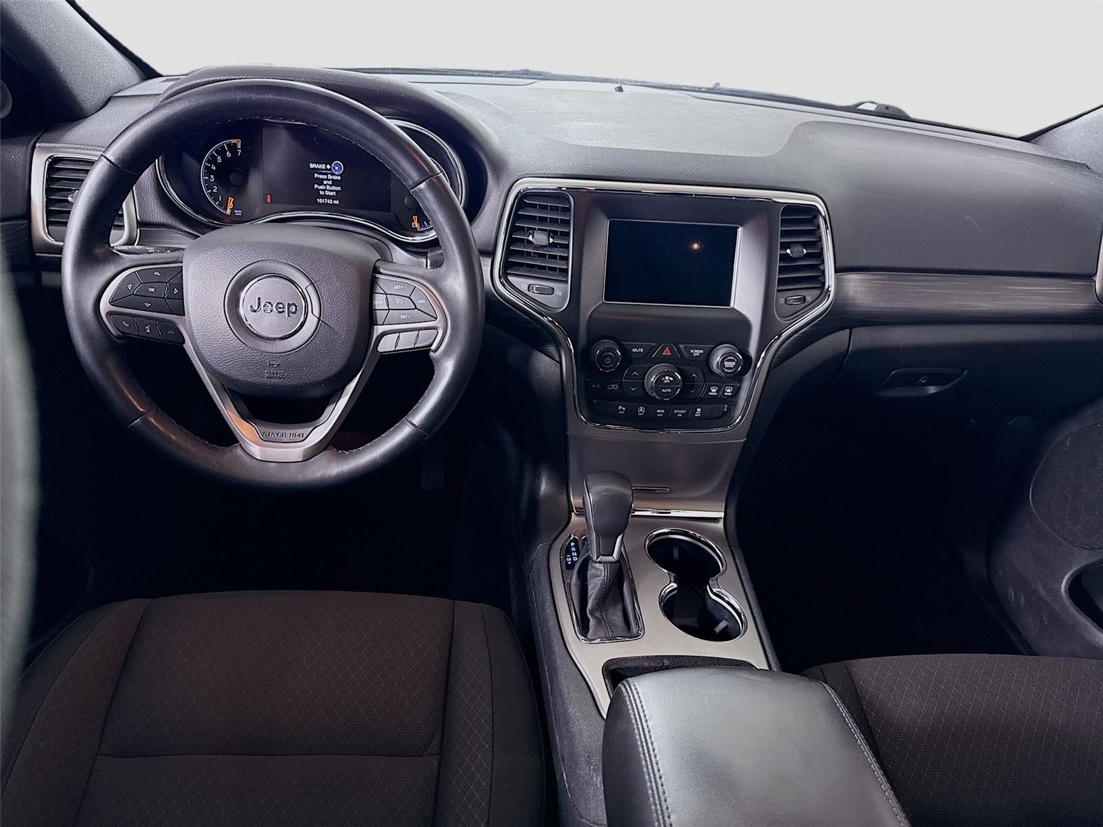 2019 Jeep Grand Cherokee Laredo E