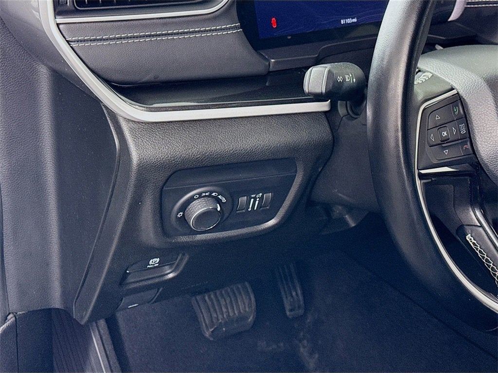 2022 Jeep Grand Cherokee L Altitude