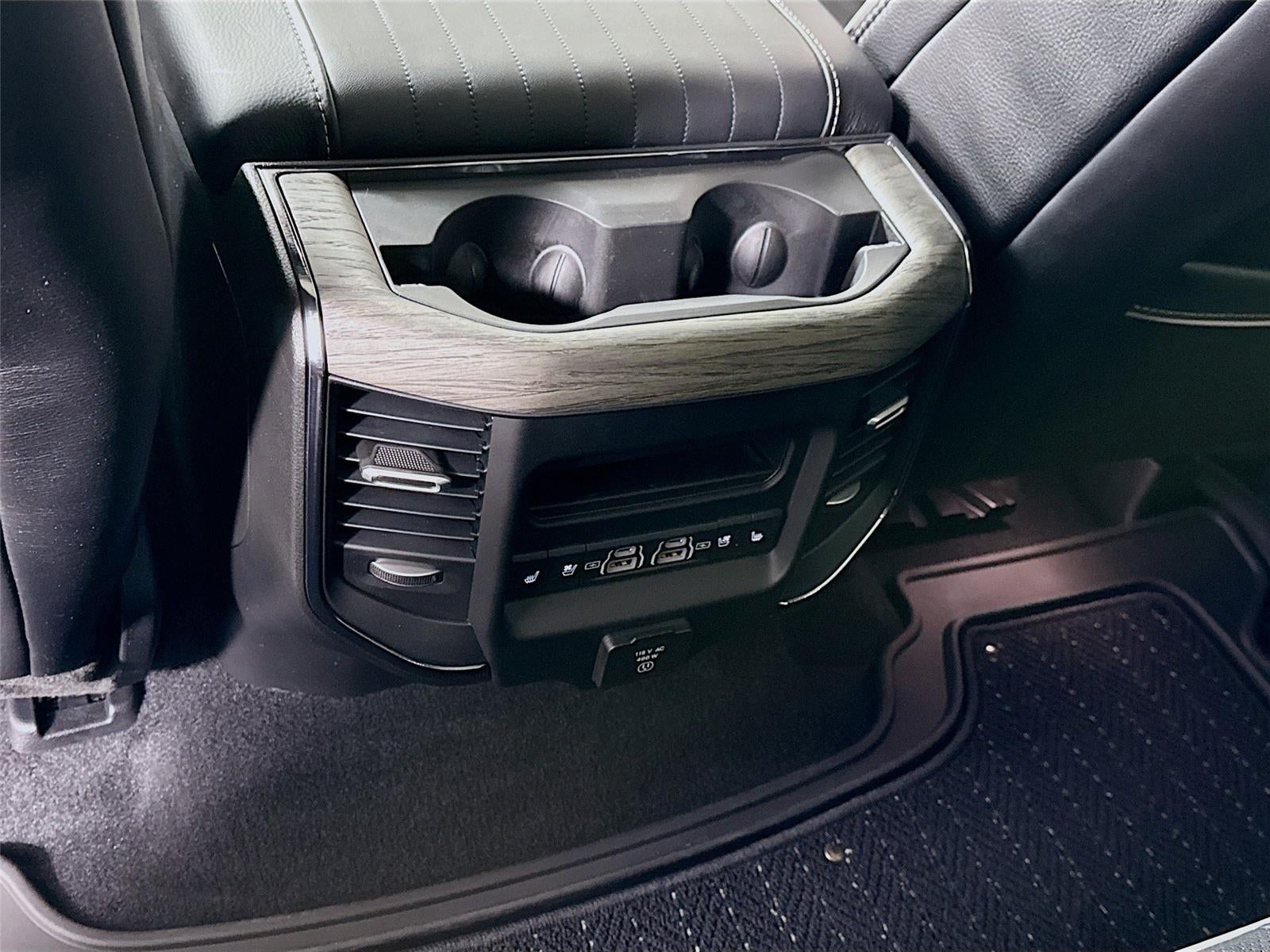 2025 RAM 1500 Limited