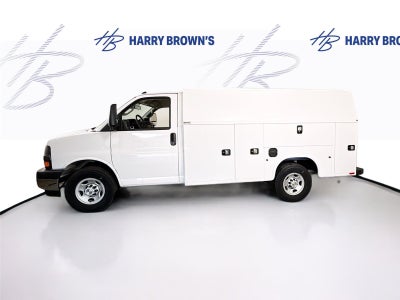 2025 Chevrolet Express Cutaway 3500 1WT