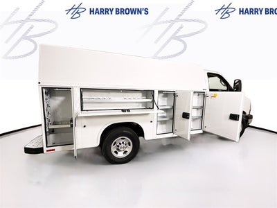 2025 Chevrolet Express Cutaway 3500 1WT