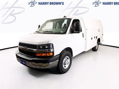 2025 Chevrolet Express Cutaway 3500 1WT