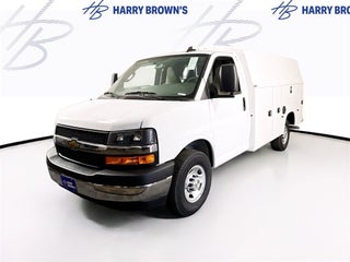 2025 Chevrolet Express Cutaway 3500 1WT