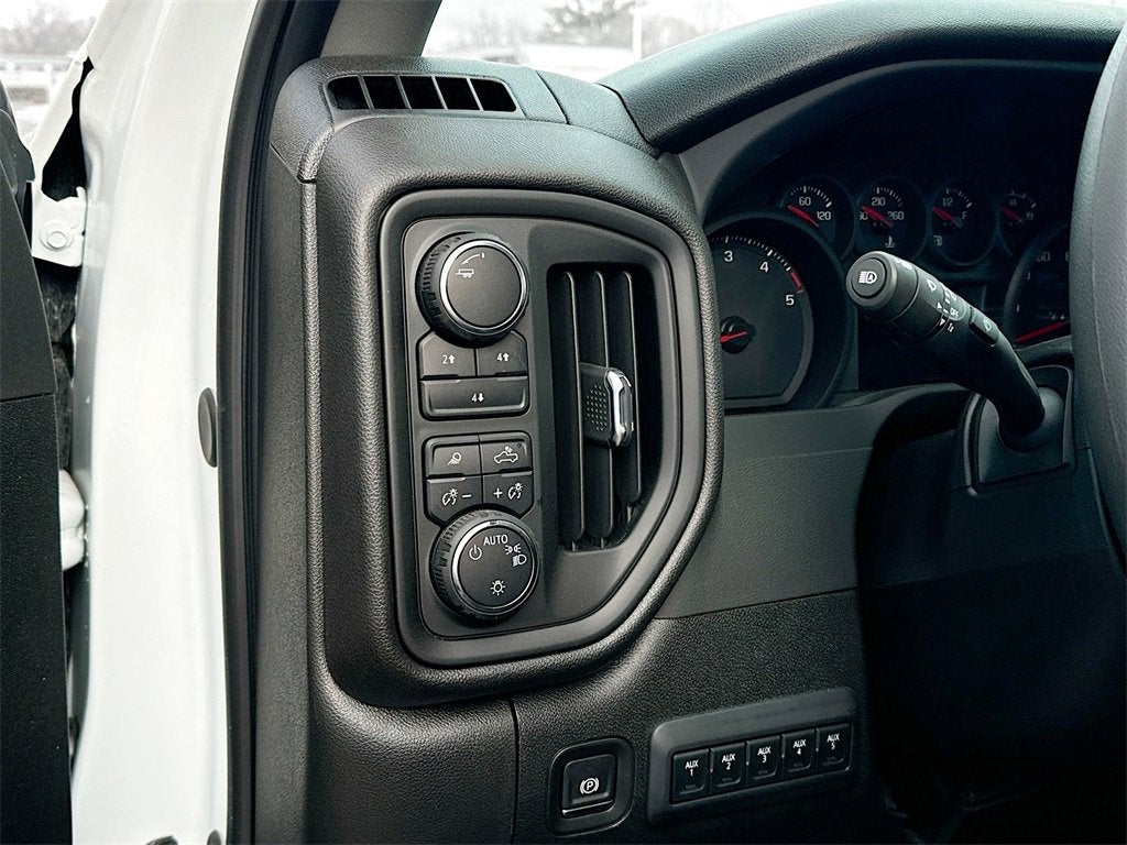 2024 Chevrolet Silverado 3500 HD Chassis Cab Work Truck