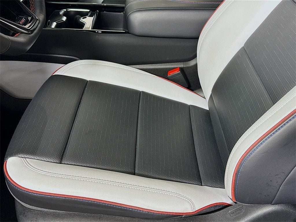 2025 Chevrolet Silverado EV RST - Max Range